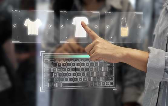 Wisitech AI e-commerce solutions with dynamic product recommendations to boost sales and customer loyalty